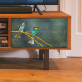 Twee kolibries kijken naar decoupage tissuepapier