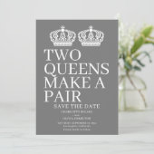 Twee koninginnen maken een homo-lesbiennes aankondiging (Staand voorkant)