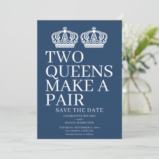 Twee koninginnen maken een homo-lesbiennes aankondiging (Staand voorkant)