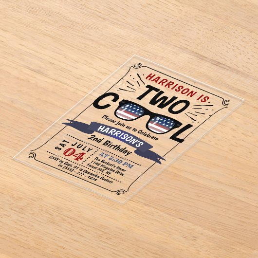 Twee kool van 4 juli jongens van 2e verjaardag acryl uitnodigingen (Laagn)