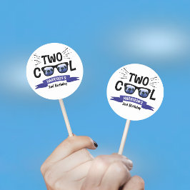 Twee koudebogen, tweede verjaardag ronde sticker