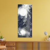 Twee krachtige stormen in de Atlantische Oceaan Canvas Afdruk (Insitu (Woonkamer))