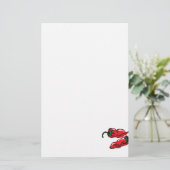 Twee kreukelvormige rode pitjes — grafisch briefpapier (Staand voorkant)