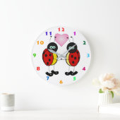 TWEE KUTE LADYBIRDS EN PINKHART VOOR KINDEREN GROTE KLOK (Huis)