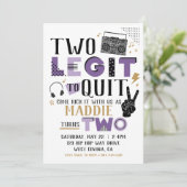 Twee Legit om de Tweede Uitnodiging van de Dag van (Staand voorkant)