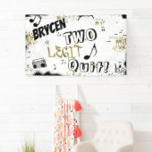 TWEE LEGIT VOOR QUIT 2e verjaardag persoonlijke ba Spandoek (Insitu)