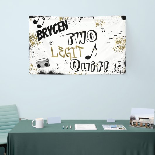 TWEE LEGIT VOOR QUIT 2e verjaardag persoonlijke ba Spandoek (Beurs)