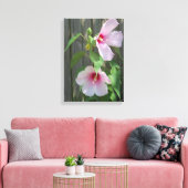 Twee lichtroze hibiscusbloemen canvas afdruk (Insitu (Woonkamer))