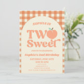 Twee lief perzik Sinaasappel roze 2e verjaardagsfe Kaart (Staand voorkant)
