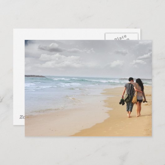 twee liefhebbers op het strand briefkaart (Voorkant / Achterkant)