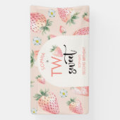 Twee lieve aardbeien kinderen verjaardag spandoek (Verticaal)