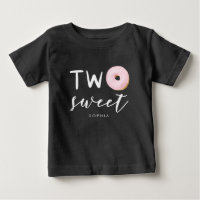 Twee lieve donut thema 2e verjaardag partij
