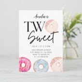 Twee lieve donut thema 2e verjaardag partij kaart (Staand voorkant)