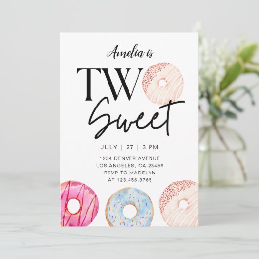 Twee lieve donut thema 2e verjaardag partij kaart (Staand voorkant)