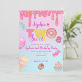 Twee lieve meisje donut roze snoep 2e verjaardag kaart (Staand voorkant)