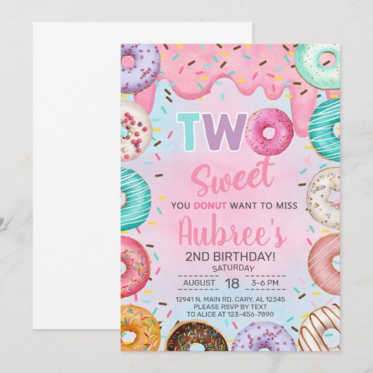 Twee lieve meisje tweede, 2e verjaardag uitnodigin kaart (Voorkant / Achterkant)