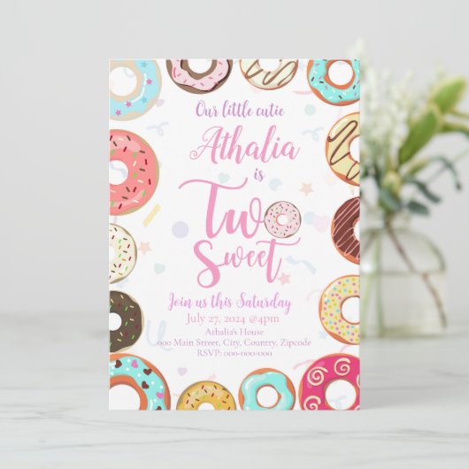 Twee lieve Schattigee Donuts 2e Verjaardag Kaart (Staand voorkant)