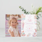 Twee lieve snoep pastel foto 2e verjaardag kaart (Staand voorkant)