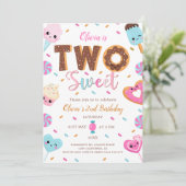 Twee lieve verjaardag | 2e verjaardag meisje donut kaart (Staand voorkant)