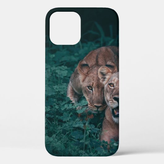 TWEE LIONEN OP GROENE PLANTEN Case-Mate iPhone CASE (Achterkant)