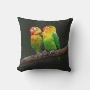 Twee Lovevogels op een filiaal Kussen