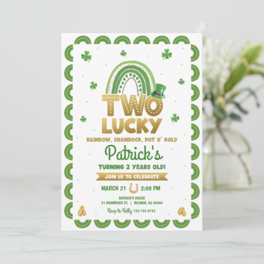 Twee Lucky Birthday Uitnodiging St Patrick's Day (Staand voorkant)