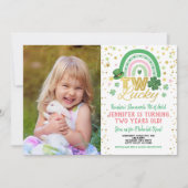 Twee Lucky Girl First Birthday St Patrick's Foto Kaart (Voorkant)