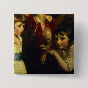 Twee meisjes, één met een masker, detail van vierkante button 5,1 cm