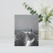 Twee mensen waterskiën briefkaart (Staand voorkant)