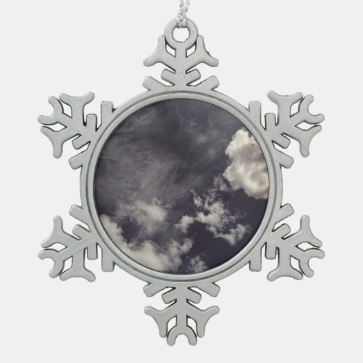 Twee metalen wolken tin sneeuwvlok ornament (Voorkant)