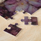 Twee milde kinderen in een bloeiende tuin legpuzzel (Zijkant)