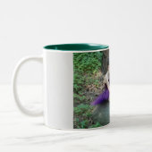 Twee mok koffie met ballet. (Links)