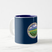 Twee Mok van het Whitetopzegel van de Toon (Voorkant links)