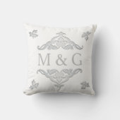 Twee Monogrammen met Scrollwork en Leaves A24 Kussen (Voorkant)