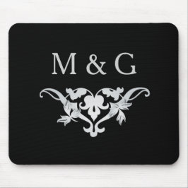 Twee Monogrammen met Scrollwork en Leaves A33 Muismat
