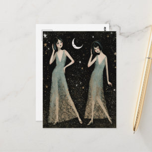 Twee mooie vrouwen die in het maanlicht dansen briefkaart