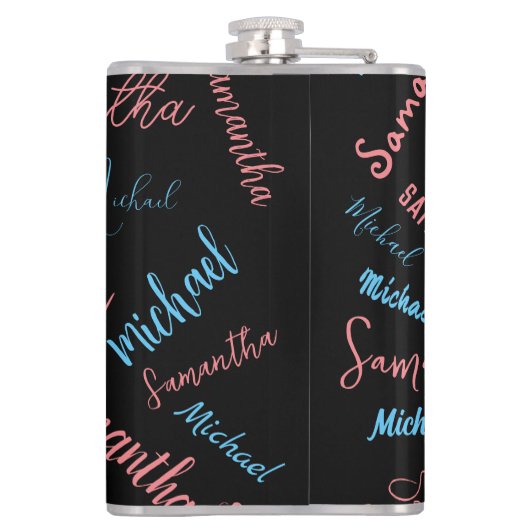 Twee namen stellen zich op monogram blauw lichtroz heupfles (Achterkant)