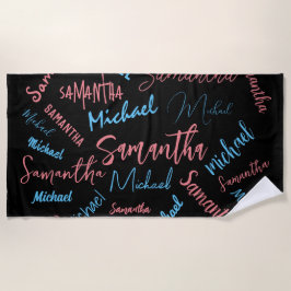 Twee namen stellen zich op monogram blauw lichtroz strandlaken