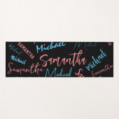 Twee namen stellen zich op monogram blauw lichtroz yogamat (Voorkant (horizontaal))