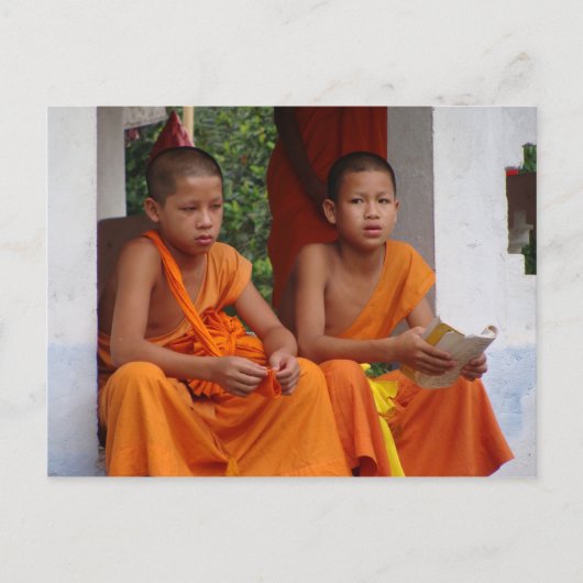 Twee Novice Monks studeren Briefkaart (Voorkant)