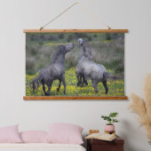 Twee paarden Buck en Play Hangend Wandkleed (Slaapkamer)