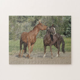 Twee paarden die spelen legpuzzel