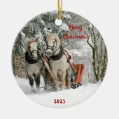 Twee paarden en slee in de sneeuwkeramiek keramisch ornament (Voorkant)