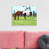 Twee paarden grazen canvasafdruk canvas afdruk (Insitu (Woonkamer))