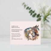 Twee paarden met veren Decor Boho Verjaardagsfeest Uitnodiging Briefkaart (Staand voorkant)