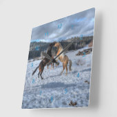 Twee paardenrennen voor het afspelen van wintersne vierkante klok (Hoek)