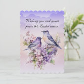 Twee Paarse vogels in de lentebloemen Pasen Feestdagenkaart (Staand voorkant)