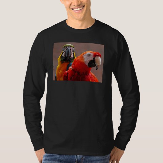 Twee papegaaien close-up t-shirt (Voorkant)