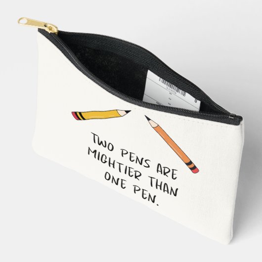 Twee pennen zijn machtiger dan één pen etui (Open)