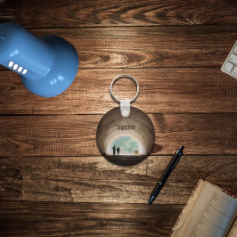 Twee personen op de sleutelhanger van de tunnel